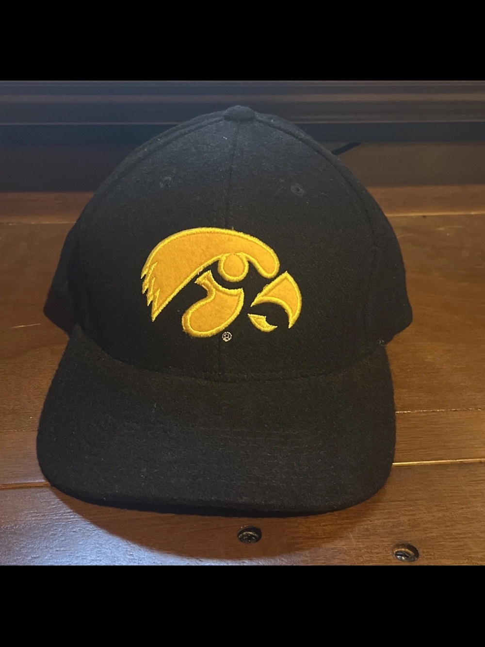 STARTER Iowa Hawkeyes Hat Cap Strap Back All Black Tigerhawk